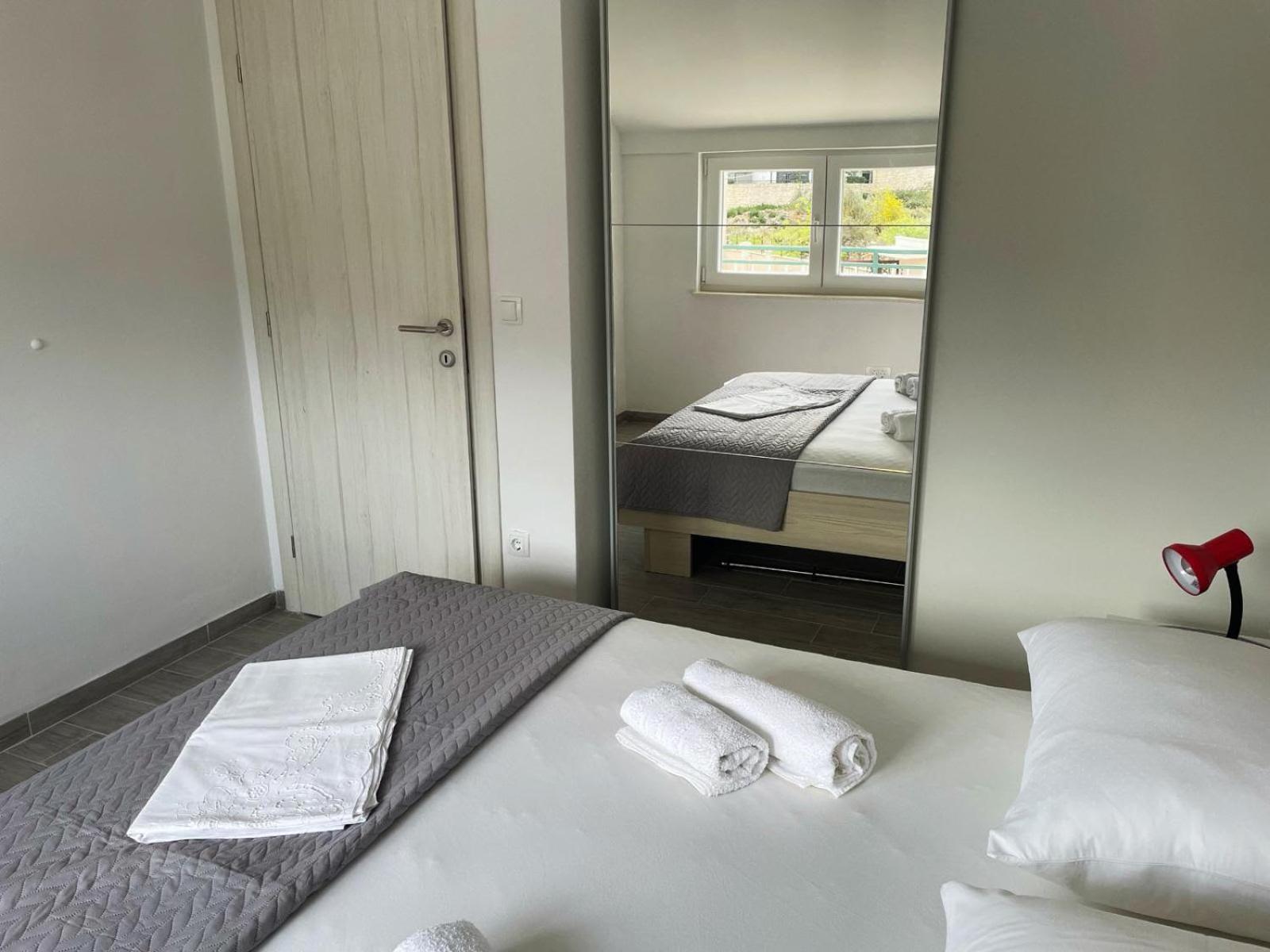 Apartments Kostelic Murter Eksteriør billede
